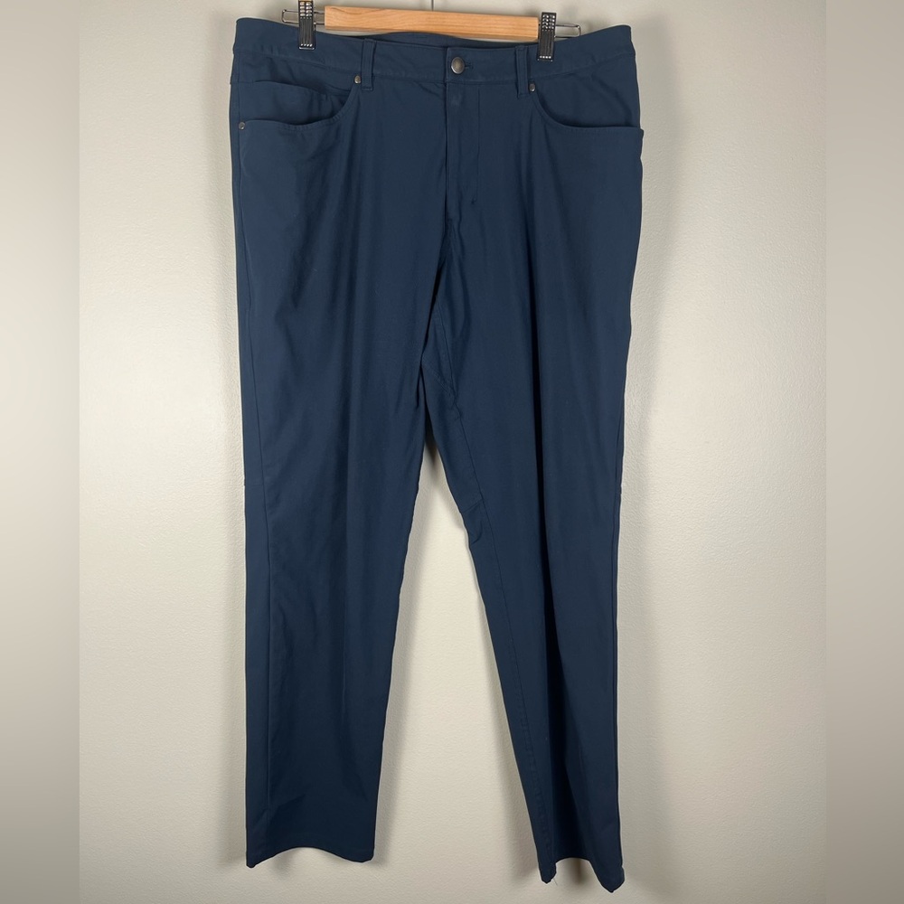 Lululemon Trouser Pants Men 35 ABC Classic-Fit Warpstreme Athleisure Navy Blue